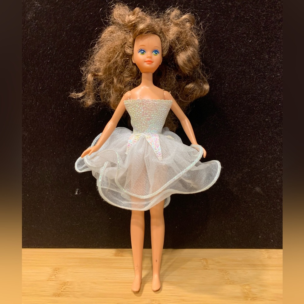Vintage 1987 Barbie
